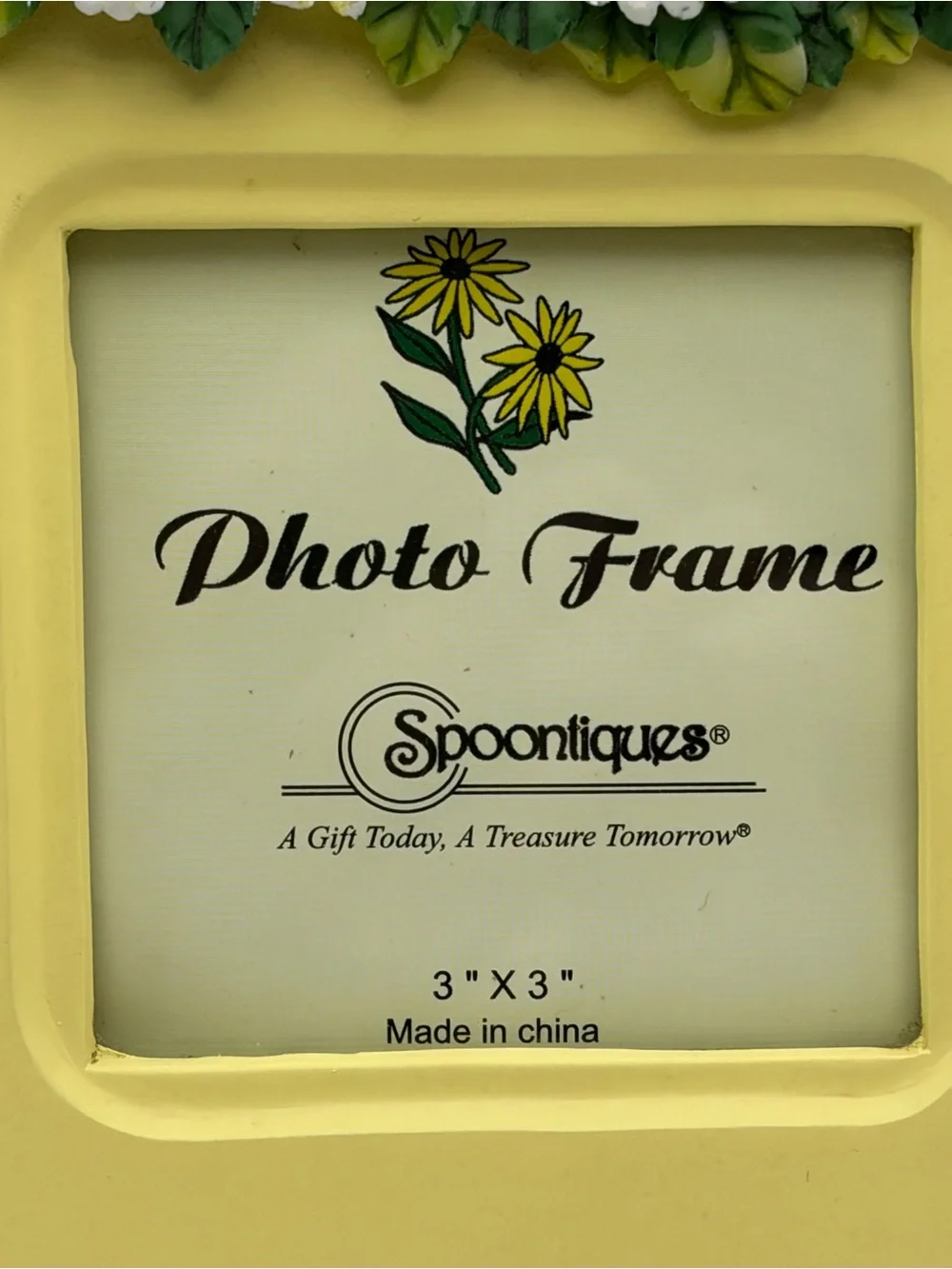 Spoontiques 3D Birdhouses & Daisies Resin Photo Picture Desk Frame 3x3